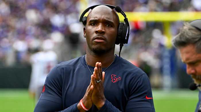 Texans coach DeMeco Ryans